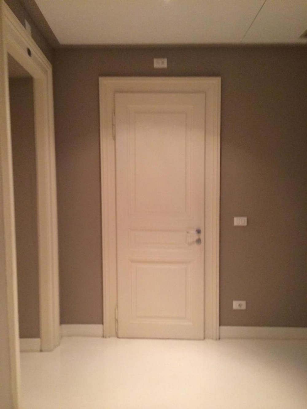 House 5 Image 11