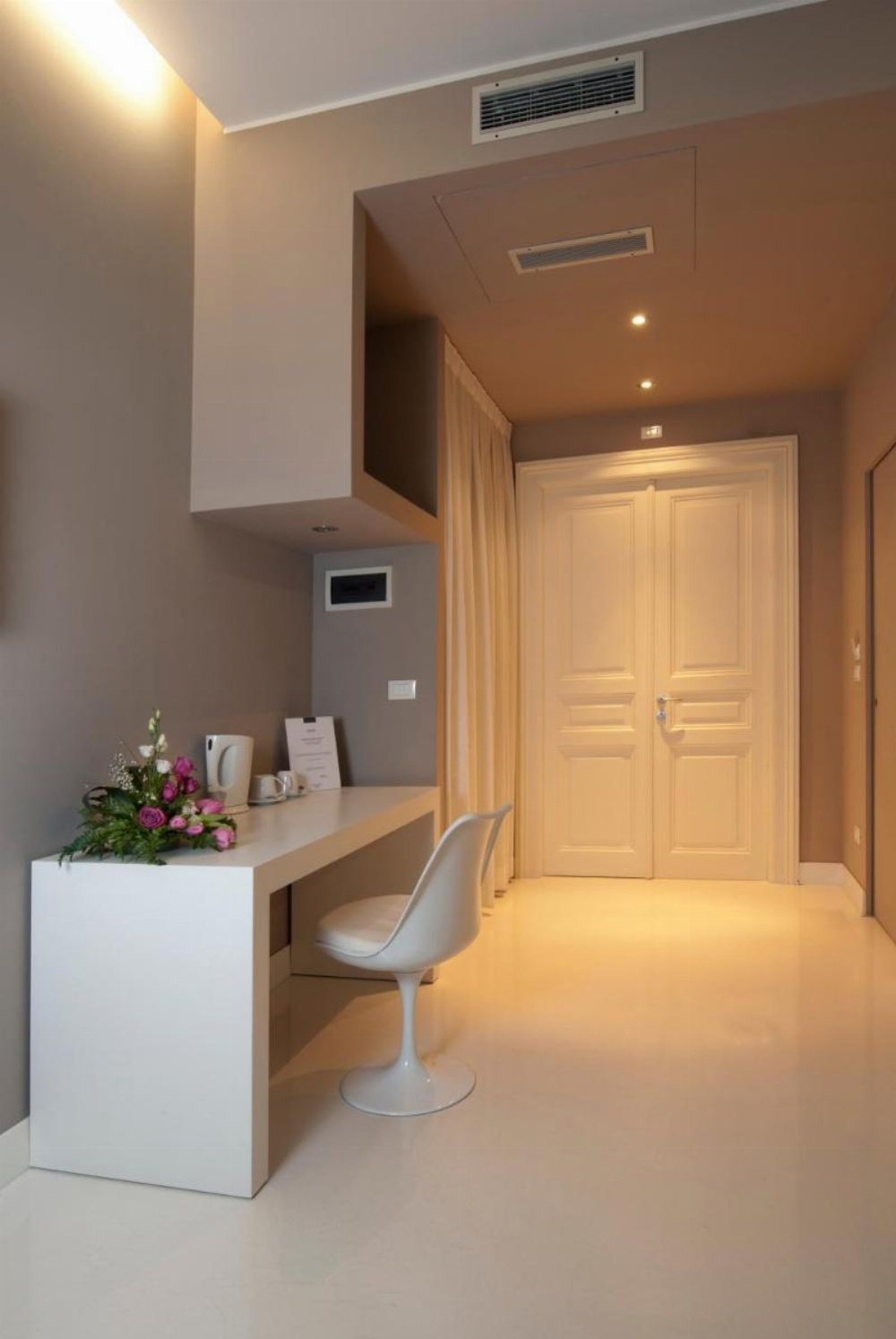 House 5 Image 31